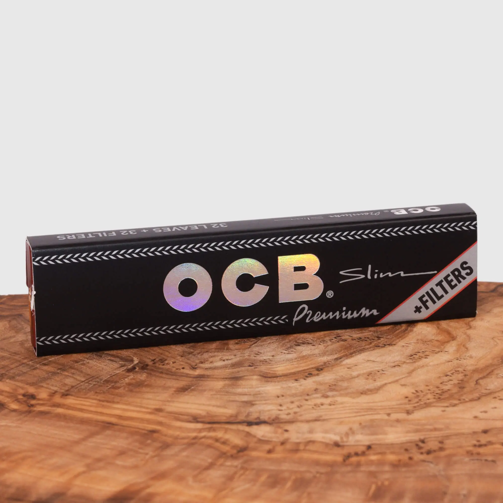 OCB Black King Size Slim + Tips
