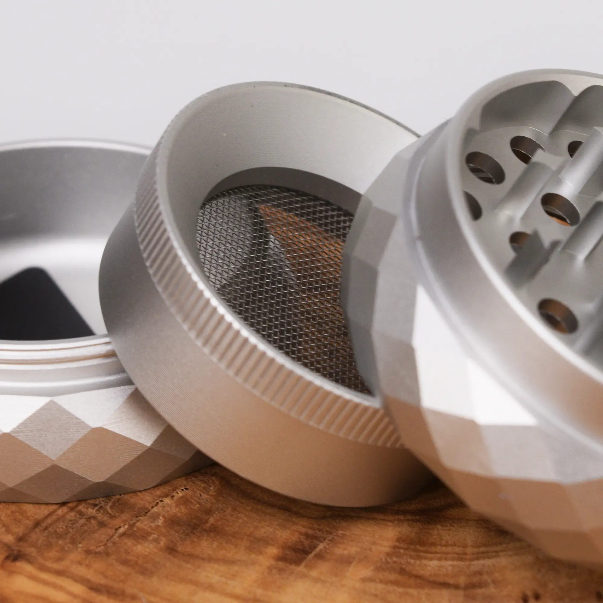 Black Leaf Poly Grinder Silber - 52mm