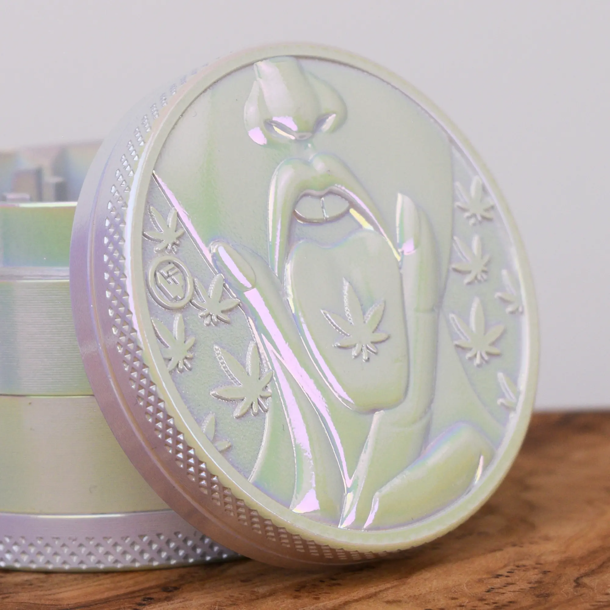Icy Pearl White Rainbow "420 Girl" Grinder - 50mm