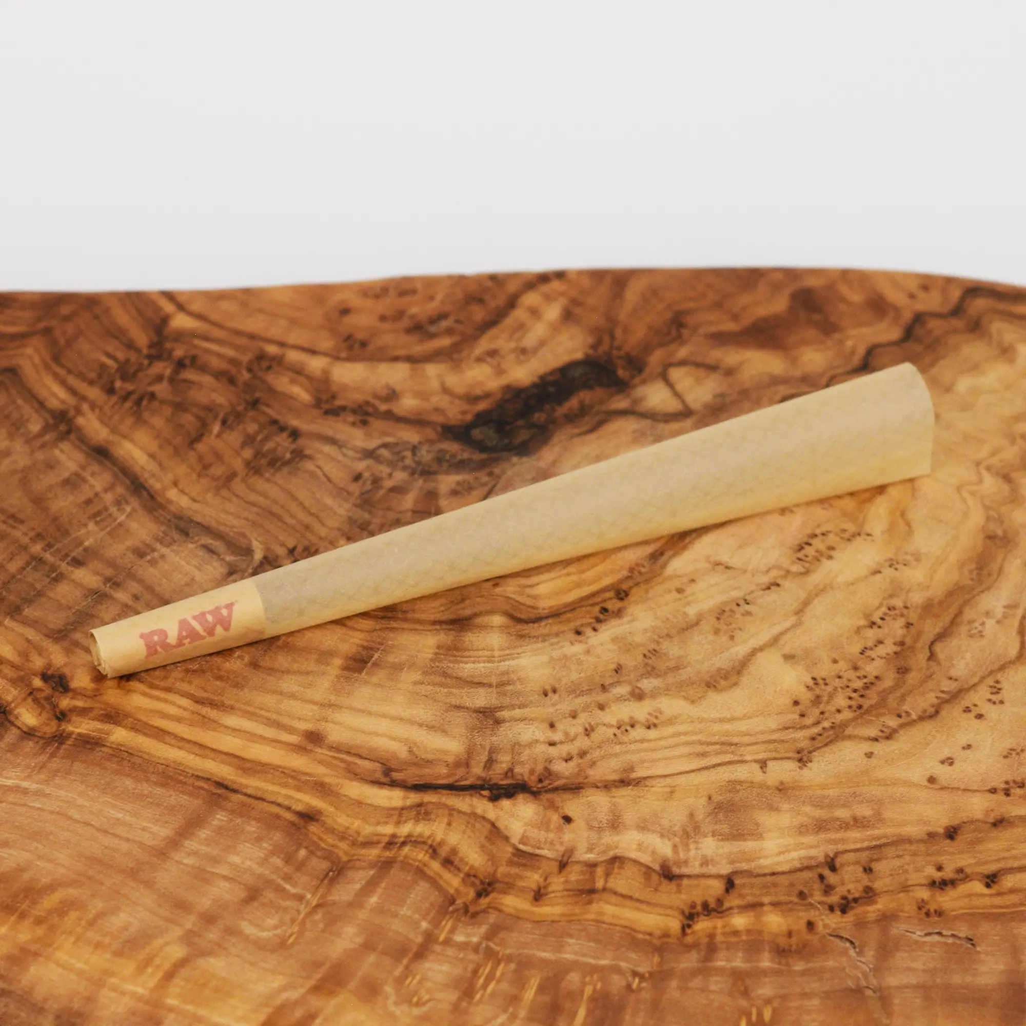 RAW Classic Cones King Size Slim - 32 Stk