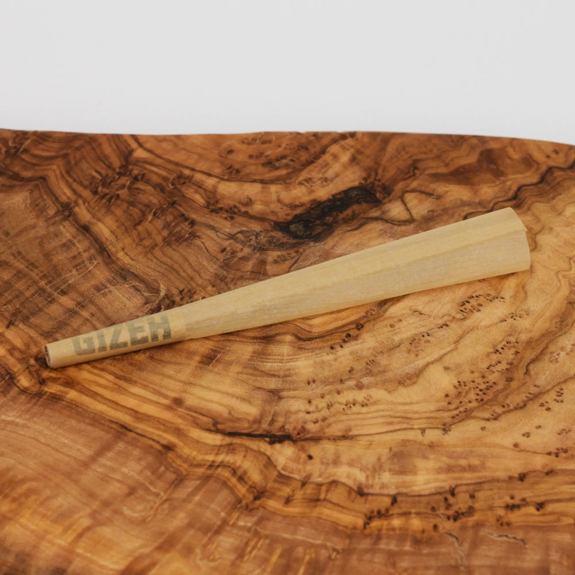 GIZEH Brown Cones King Size Slim - 3 Stk