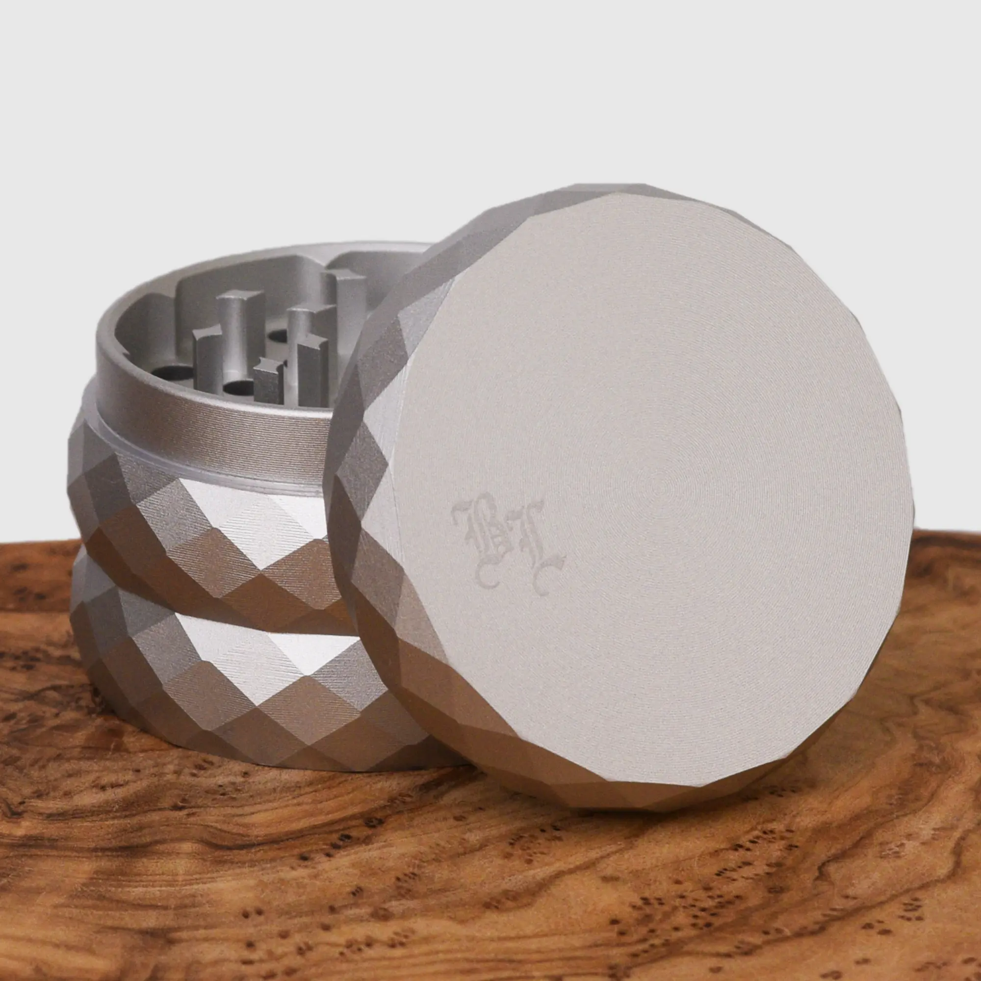 Black Leaf Poly Grinder Silber - 52mm