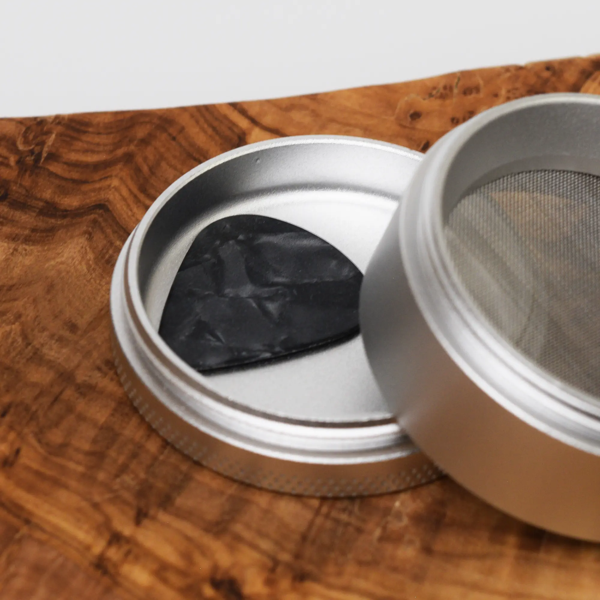 Black Leaf Masher Grinder Silber - 53 mm