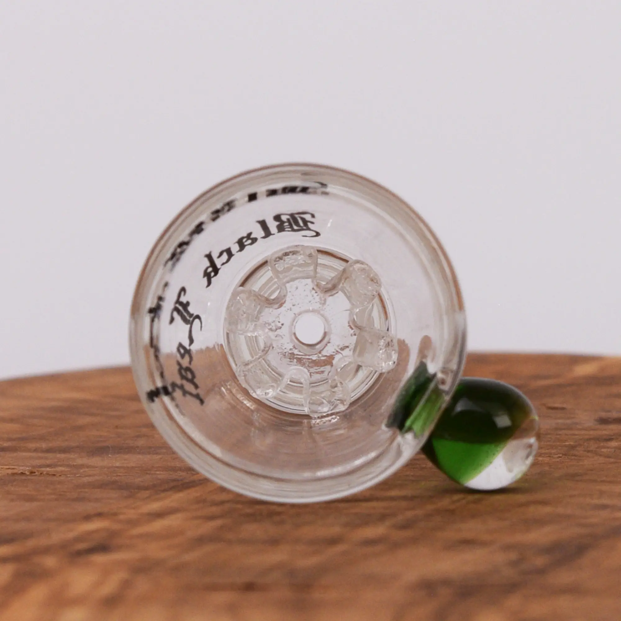 Black Leaf Bong Kopf mit Sieb - NS 14 & 19