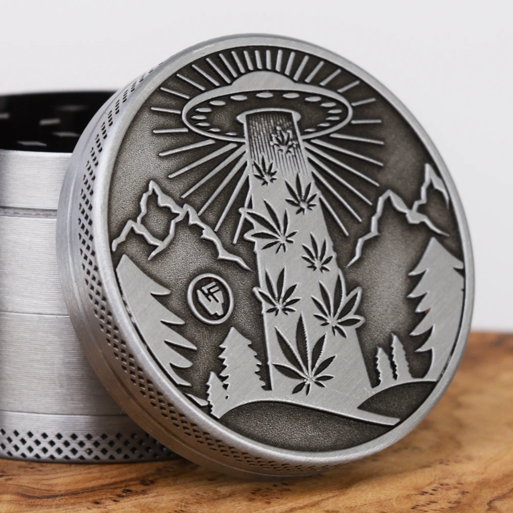 Silver 420 Aliens Grinder - 50mm